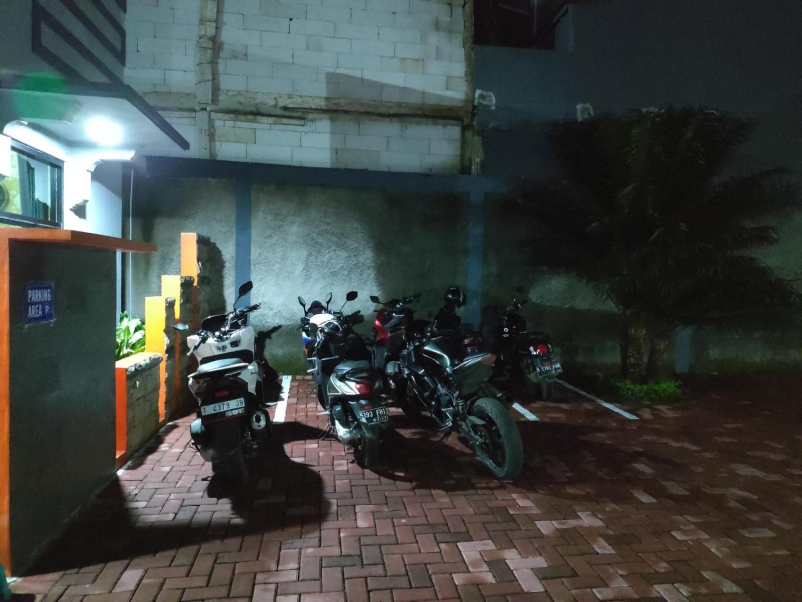 Hotel Cibening Purwakarta Exterior photo