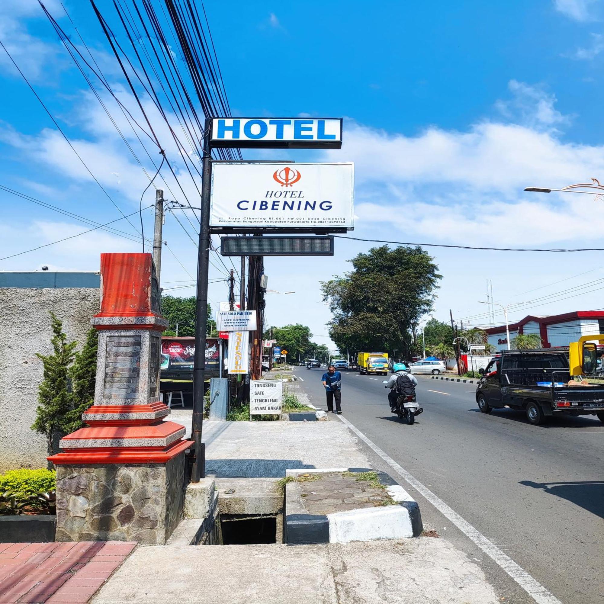 Hotel Cibening Purwakarta Exterior photo